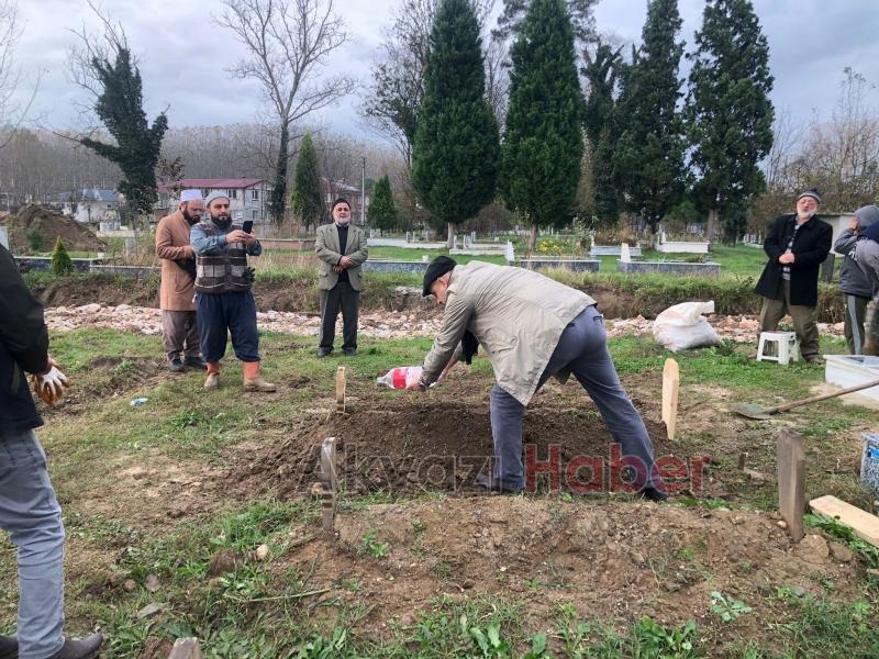 Kimsesizler mezarlığına defnedilmesi son anda önlendi
