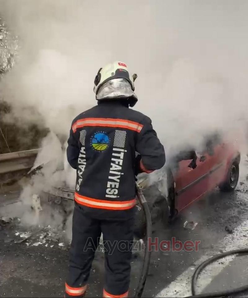 Seyir halindeki araçta yangın çıktı