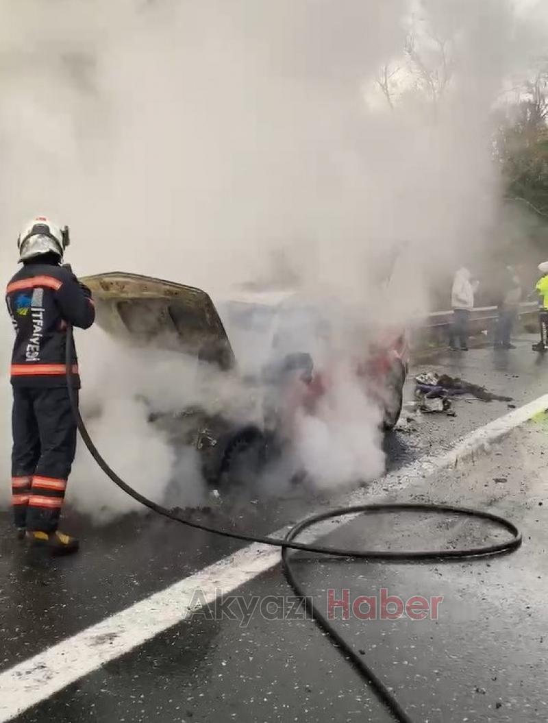 Seyir halindeki araçta yangın çıktı