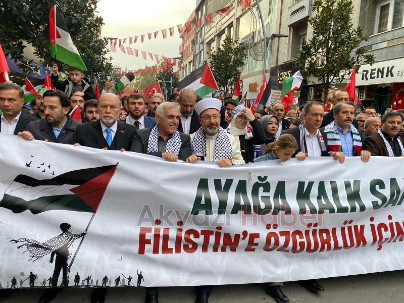 Sakarya'da binlerce kişi Filistin için yürüdü