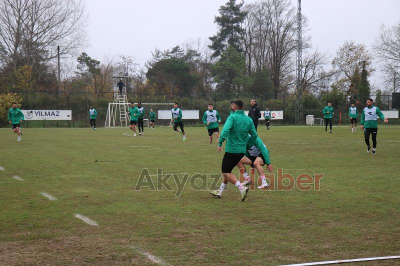 Sakaryaspor da Ankaraspor mesaisi sürüyor