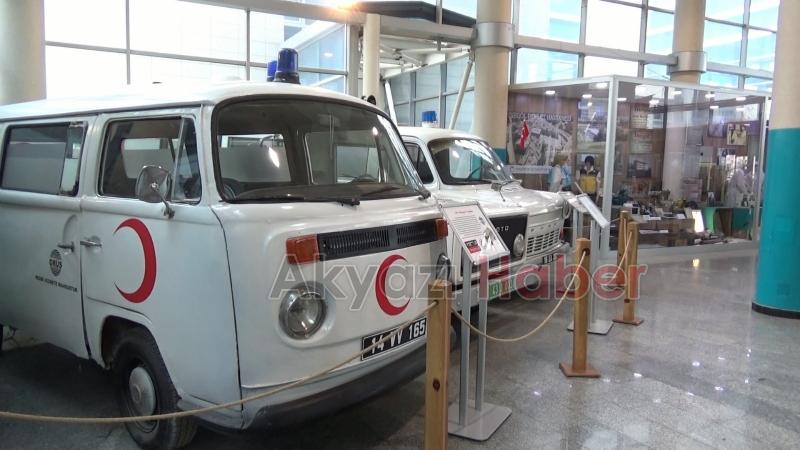 Bakan Koca'dan ambulans müze paylaşımı