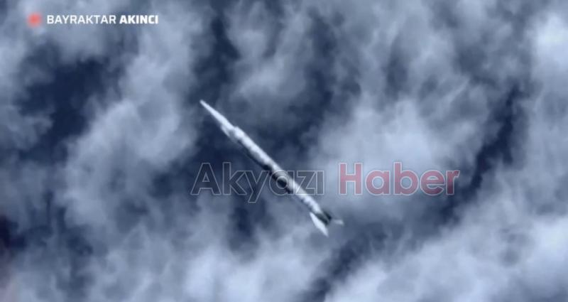 Bayraktar Akıncı'dan süpersonik füze atışı
