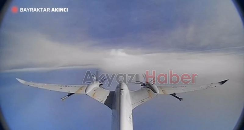 Bayraktar Akıncı'dan süpersonik füze atışı