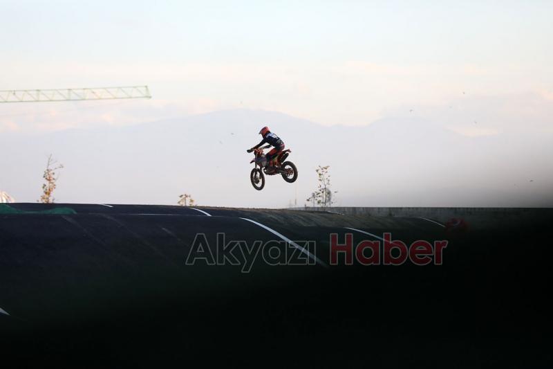 Sakarya dağ motosikleti yarışlarına ev sahipliği yaptı