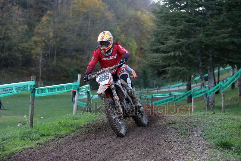 Sakarya dağ motosikleti yarışlarına ev sahipliği yaptı