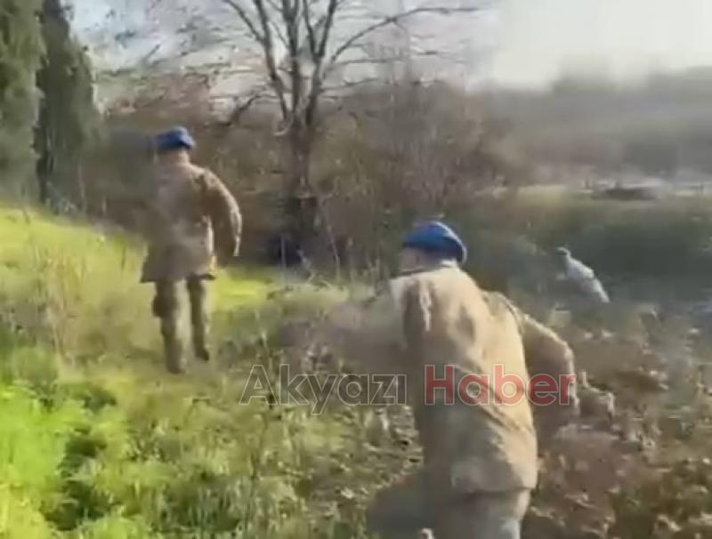 Kaçak Afganlar jandarmaya yakalandı