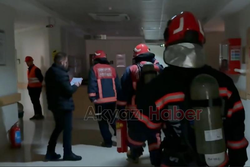 Akyazı Devlet Hastanesi'nde deprem tatbikatı