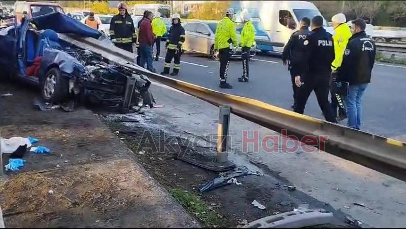 Sakarya aile kaza yaptı: Anne ve oğlu öldü, babanın durumu ciddi