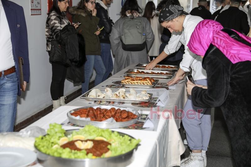 SUBÜ'de sokak lezzetlerinin tanıtıldı