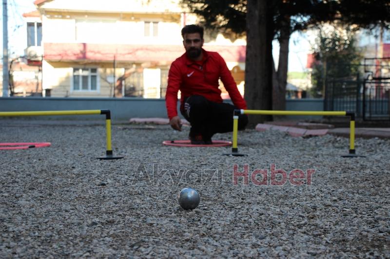 Milli sporcu Faik Dursun Öztürk, boccede yeni şampiyonluklar hedefliyor