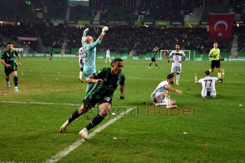 Sakaryaspor 3 Kocaelispor 1
