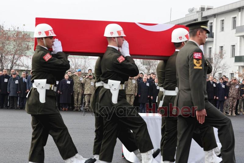 Pençe Kilit şehitlerine veda