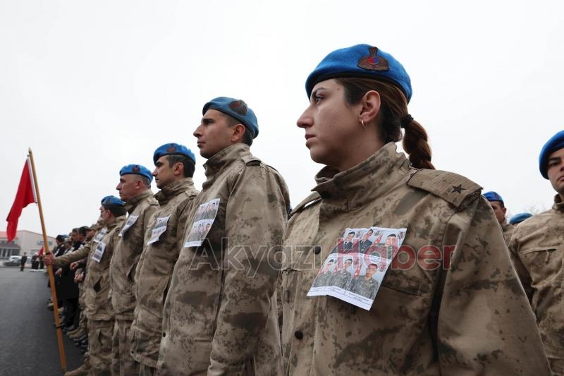 Pençe Kilit şehitlerine veda