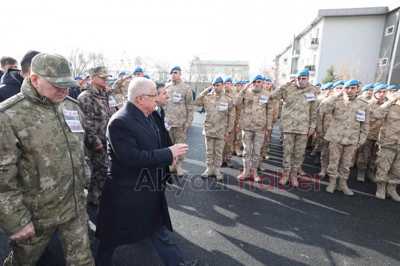 Pençe Kilit şehitlerine veda