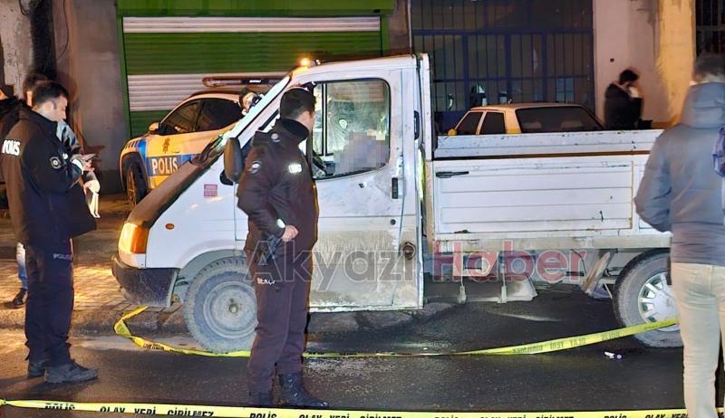 Ortağını kamyonette başından vurup öldürdü