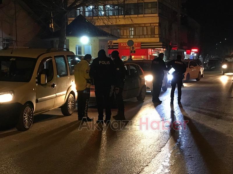 Ada caddesinde uygulama