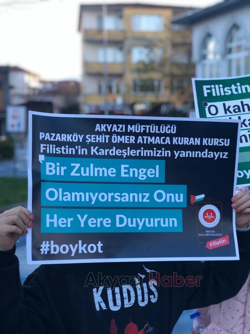 Sabah namazında Dünya Şehit Çocuklar Günü etkinliği