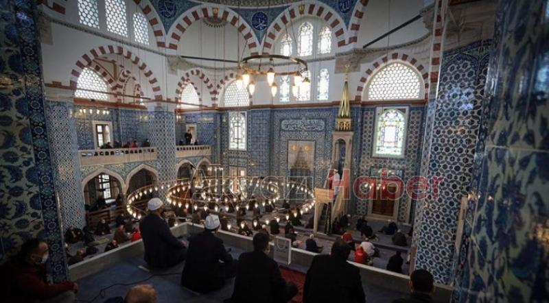 2023'ün son cuma hutbesinde yılbaşı vurgusu: Haramlardan uzak durun