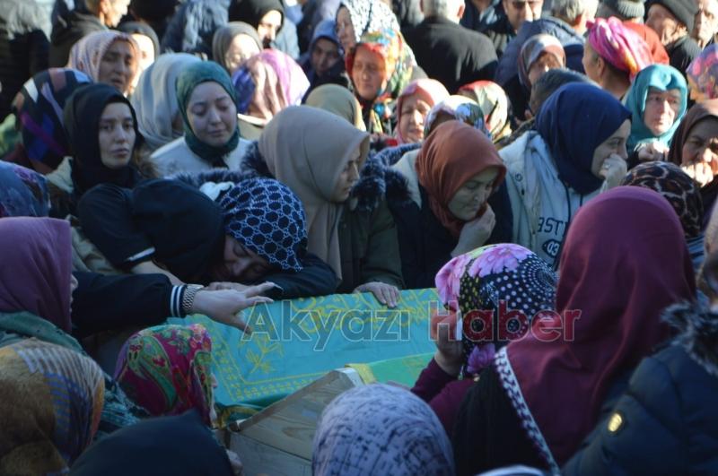 Katliam gibi kazada ölenler memleketlerinde toprağa verildi