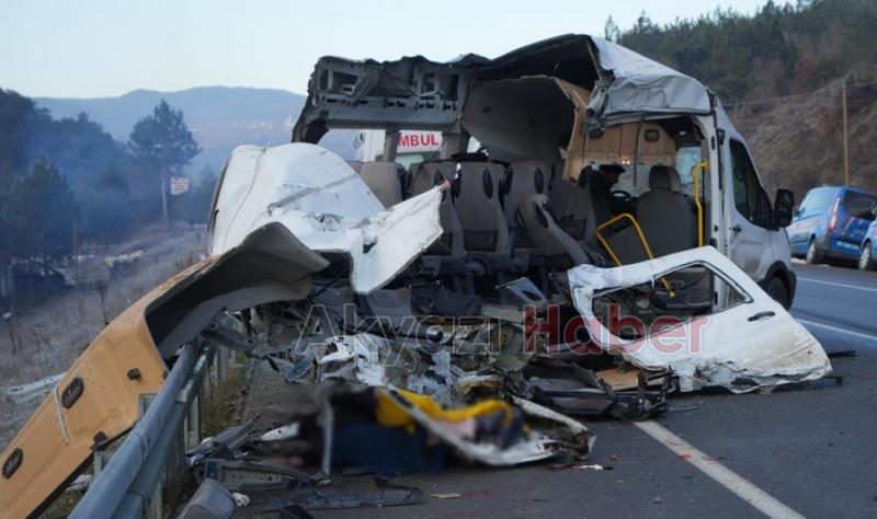 Feci kaza: 1 ölü, 4 yaralı