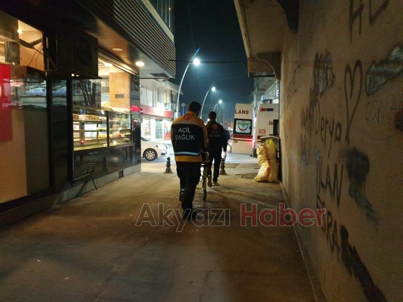 Bisikletten düşüp başını çarptı