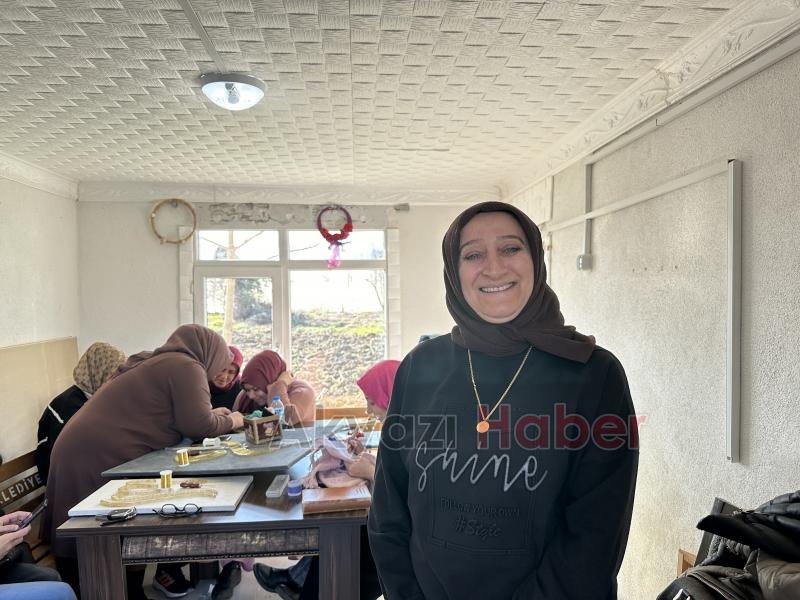 Özel anneler evlat nöbetinde el sanatları öğreniyor