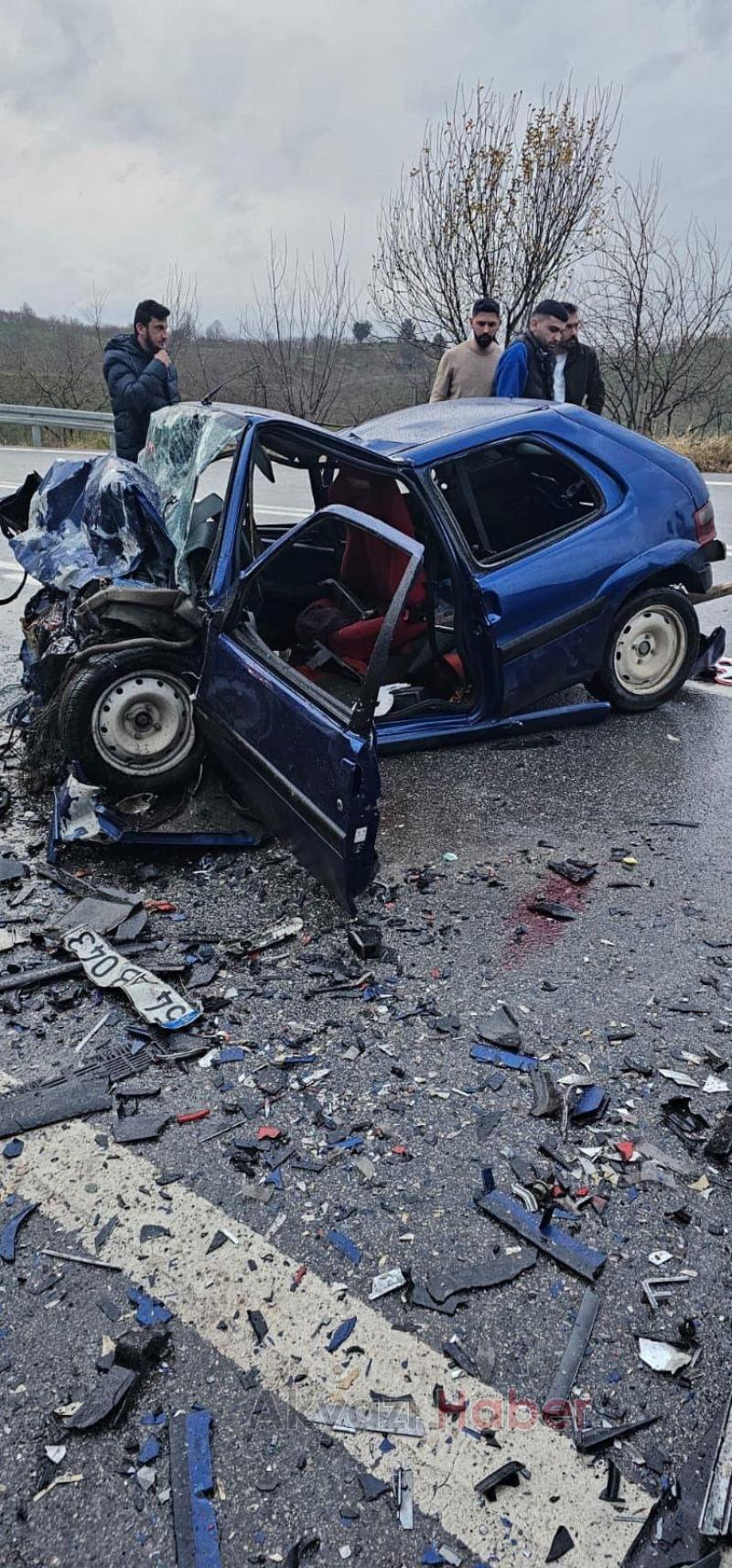 Kocaali Akçakoca yolunda kaza 1 ölü 3 yaralı