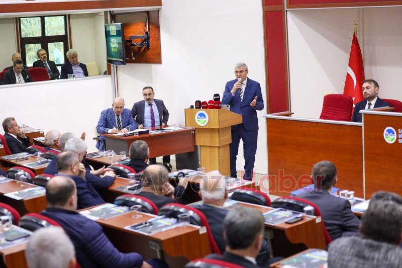 Başkan Ekrem Yüce meclisten seslendi