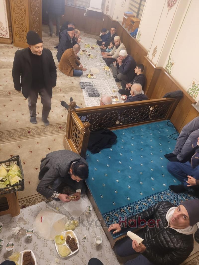 Akyazı da çiğ köfte bahane meşk gecesi şahane programı