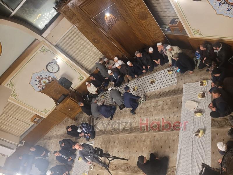 Akyazı da çiğ köfte bahane meşk gecesi şahane programı