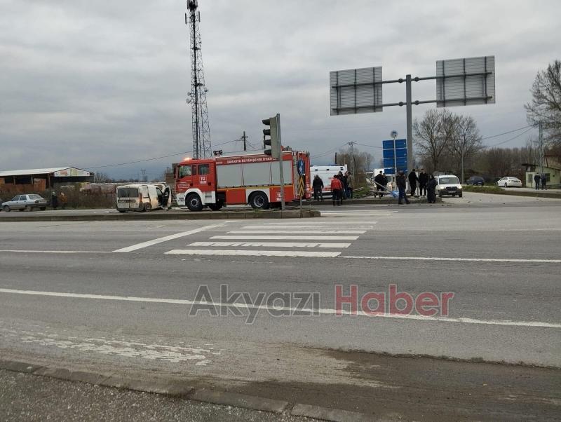 Kavşakta çarpıştılar 1 yaralı
