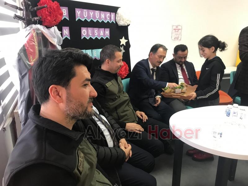 Akyazı Protokolü öğrencilere mesleklerini anlattı