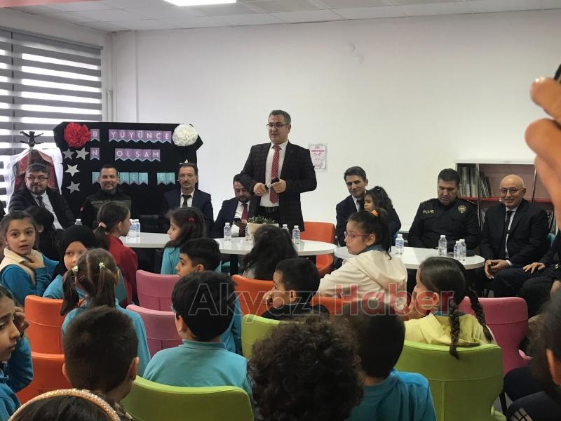 Akyazı Protokolü öğrencilere mesleklerini anlattı