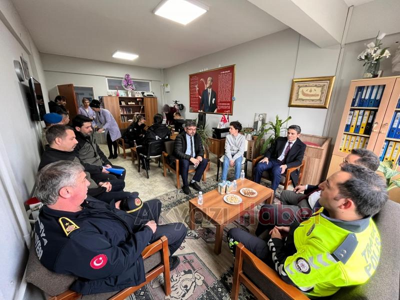 Akyazı Protokolü öğrencilere mesleklerini anlattı