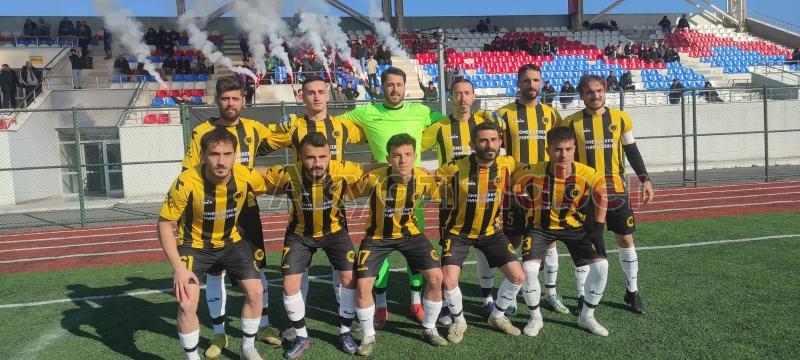 As Akyazıspor galibiyeti koruyamadı