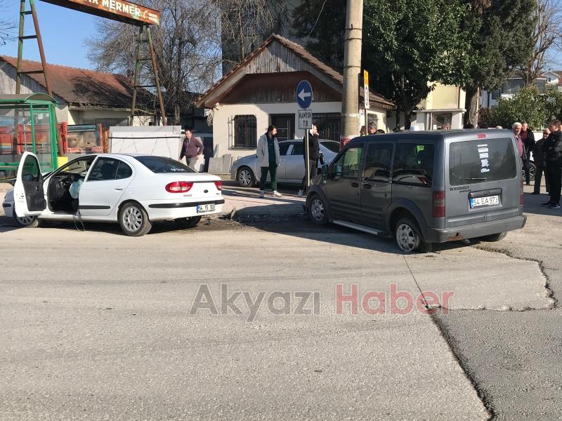 Ada Caddesinde korkutan kaza