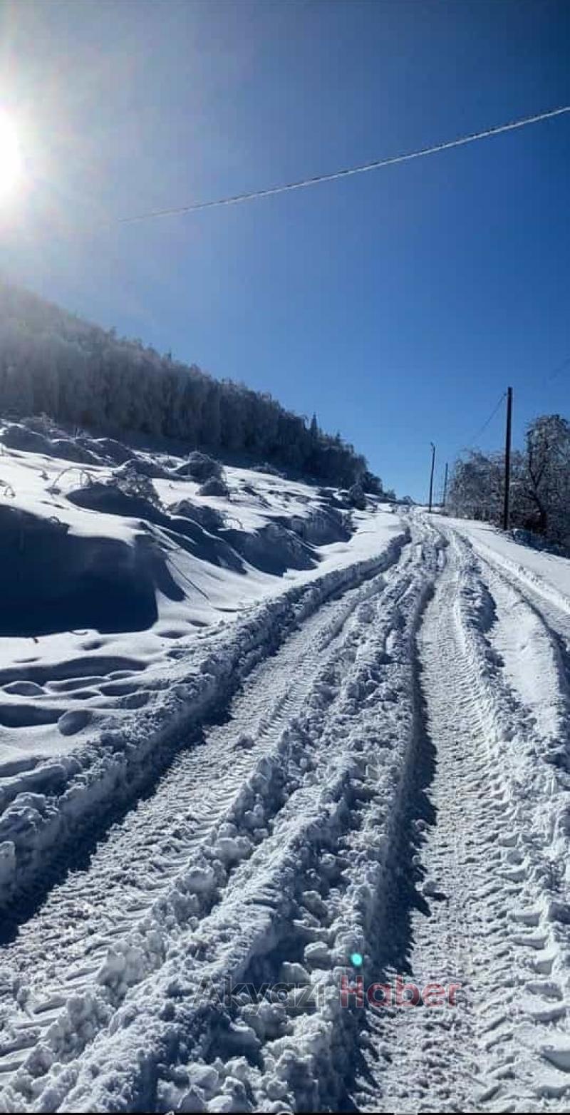 Sultanpınar Yaylasında kar kalınlığı 60 cm buldu