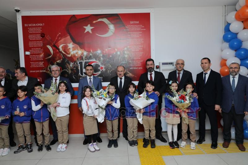 Sakarya’da 229 bin öğrenci karne heyecanı yaşadı