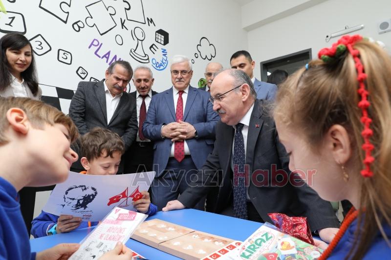 Sakarya’da 229 bin öğrenci karne heyecanı yaşadı