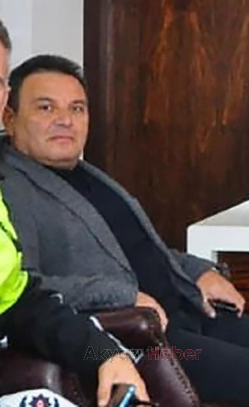 Komiser cinnet geçirdi: 3 ölü, 1 yaralı