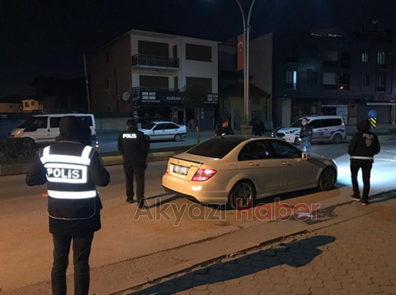 Akyazı'da Çift yönlü trafik uygulaması