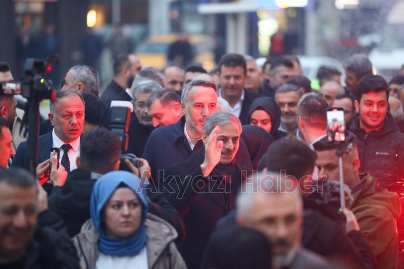 Alemdar Akyazı da büyük bir coşkuyla karşılandı