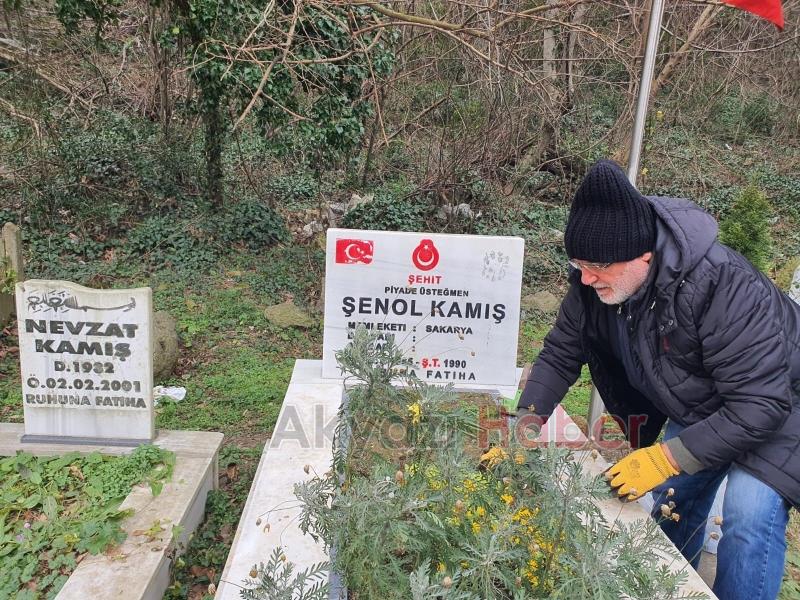 34 yıl önce şehit olan arkadaşlarını yad etmek için kilometrelerce yol kat ettiler