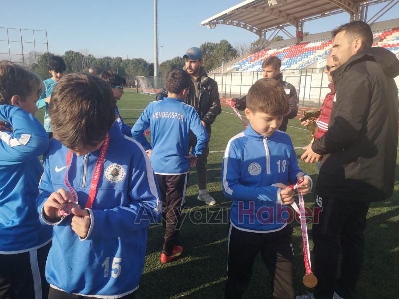 Özer Turgut Futbol Turnuvası Nefesleri Kesti