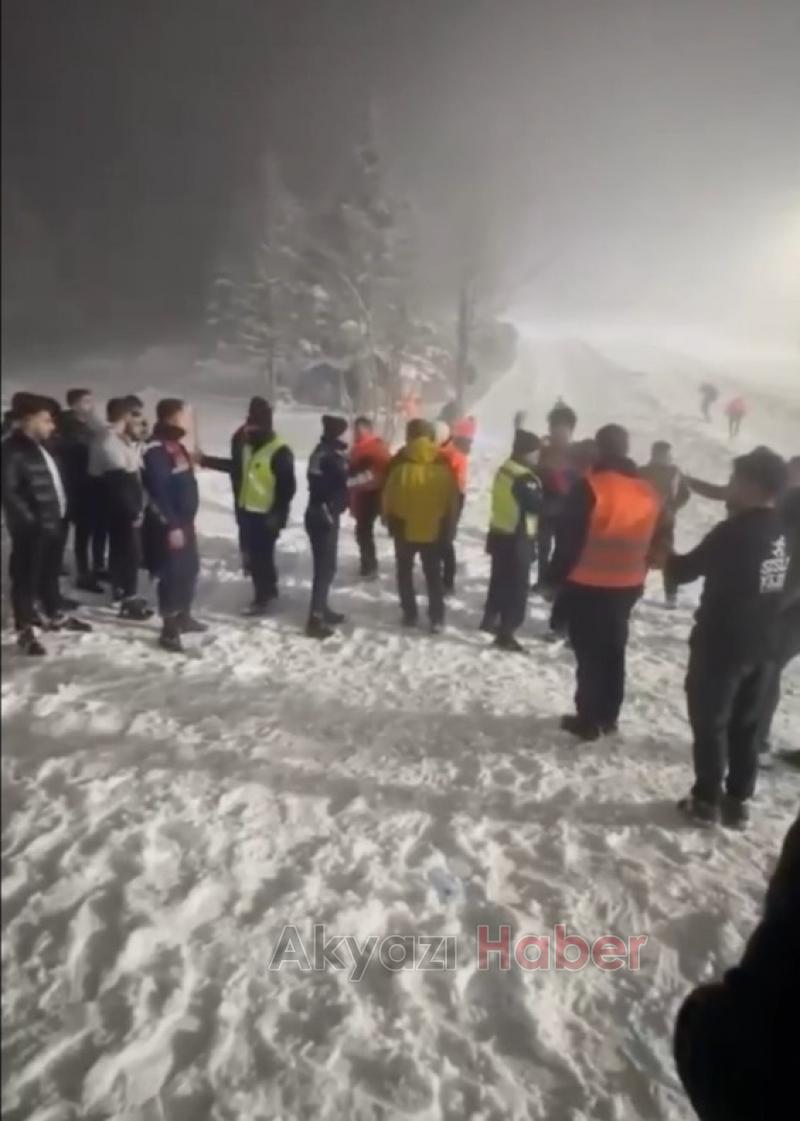 Canını tehlikeye sokmasın diye uyardılar, müşteri tarafından defalarca bıçaklandılar