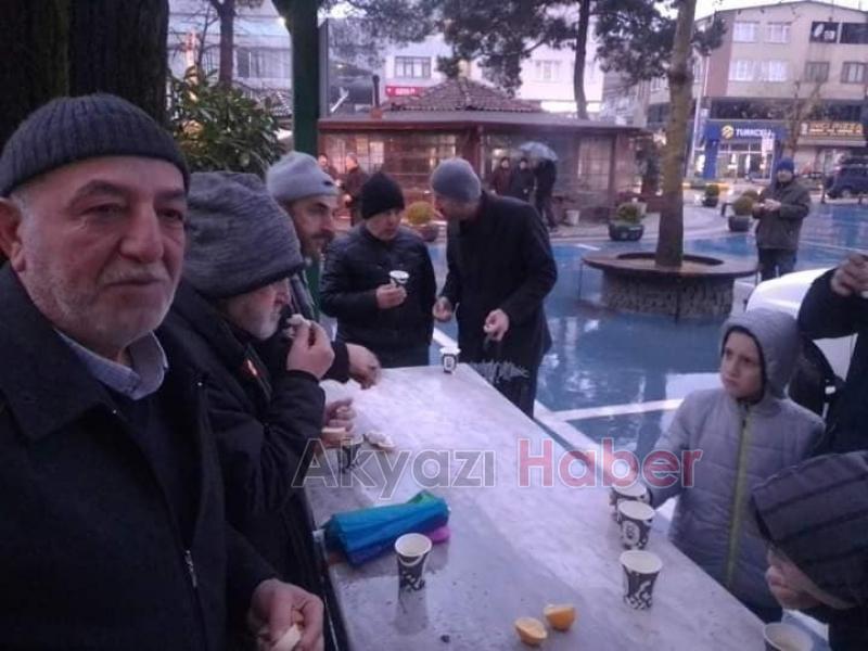 Baba Oğul Aynı Safta Sabah Namazında 