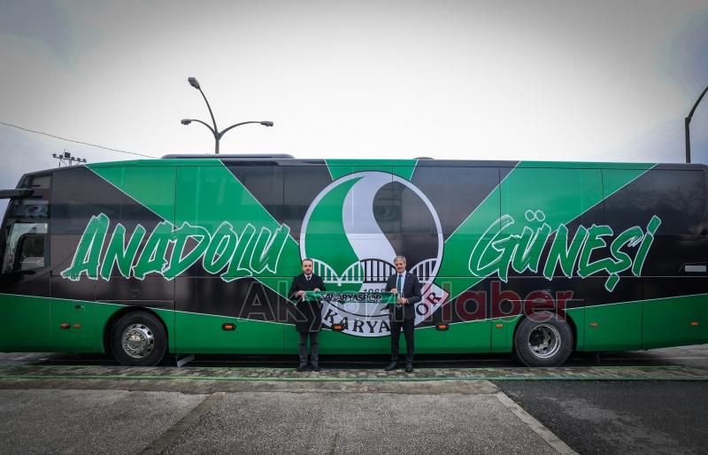 Alemdar’dan Sakaryaspor’a yeni takım otobüsü