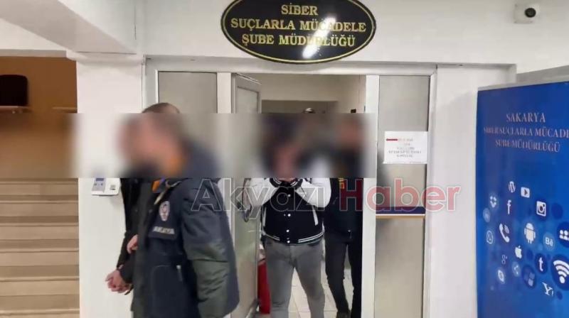 Karşılıksız çek ve senetlerle 17 milyon lira dolandırdılar