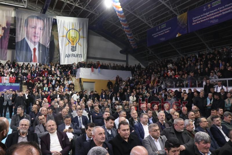 AK Parti'de coşkulu aday tanıtımı